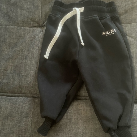 Milano sweatsuit in black 18-24months - Picture 5 of 7